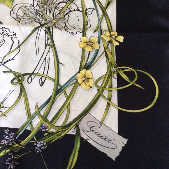 Gucci Floral Silk Scarf/ Wrap - Picture 4 of 6